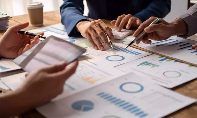 Financial Analysis Training: A Neutral Scientific Overview