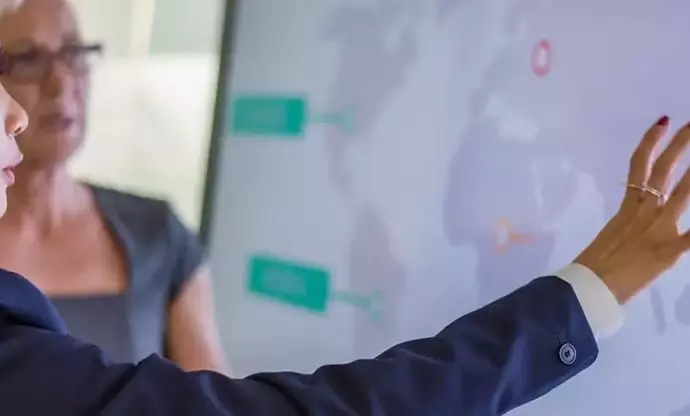 Choosing a Business Management Course: A Practical Guide