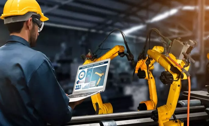 Equipment Maintenance Training: Principles, Methods, and Industrial Contexts