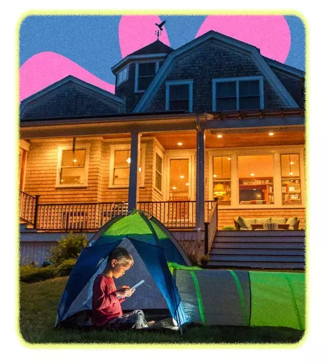 Transform Your Backyard into a Dreamy Staycation Spot