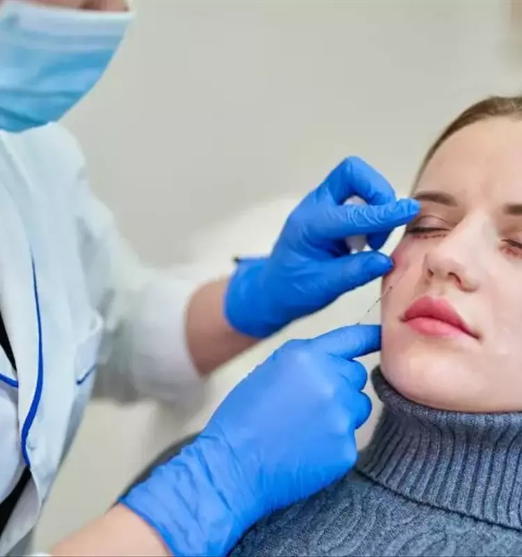 Enter a new chapter in healthcare: Join Mayo Clinic's phlebotomy training