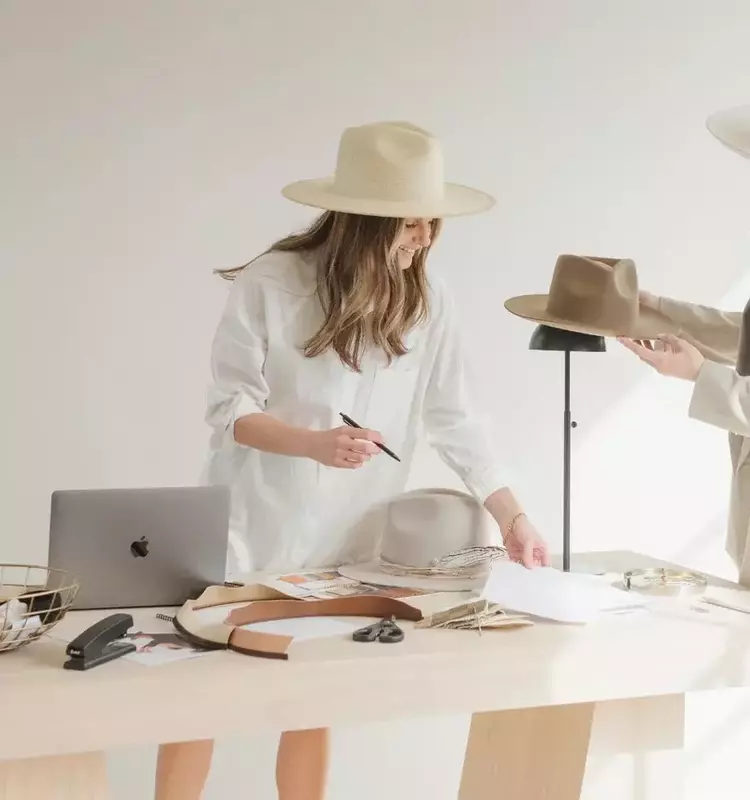 Top Hat Picks for Festival Season: Style & Function Combined