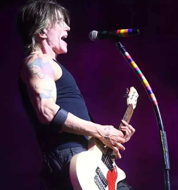 Goo Goo Dolls Ignite Stagecoach Festival with Nostalgic Hits