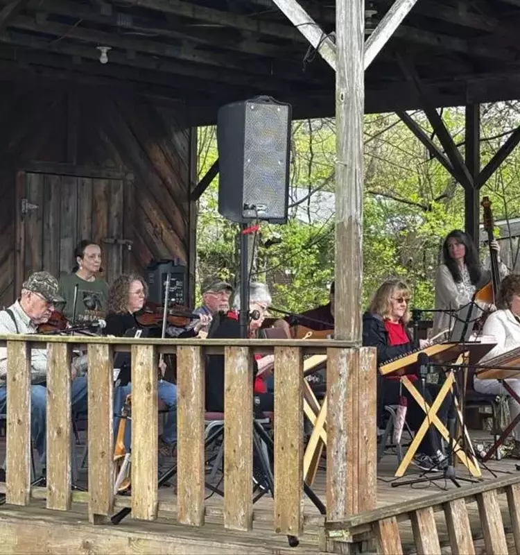 Heritage Melodies Echo Amidst the Rain