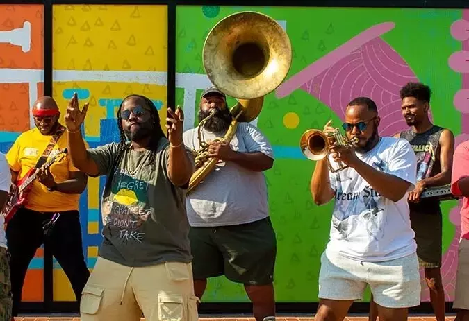 Outdoor Festival Brings Joy to Arlington with Music, Artisans and Fun