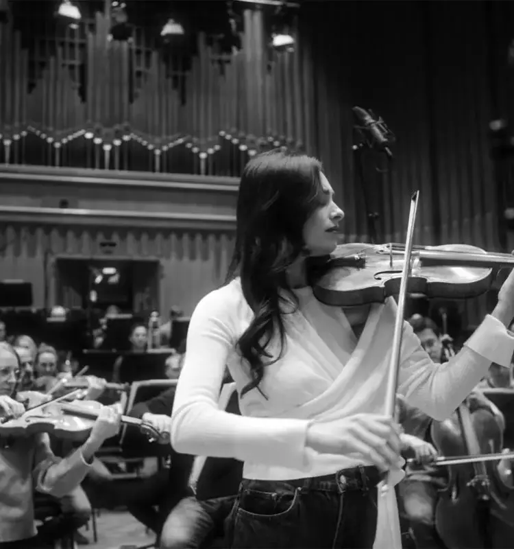 Unveiling Hidden Treasures: Esther Abrami's Tribute to Female Composers
