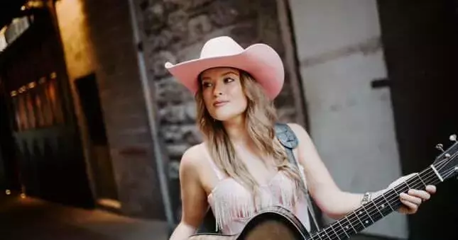 Emerging Artist Brings Her Unique Sound to the Heart of Kentucky