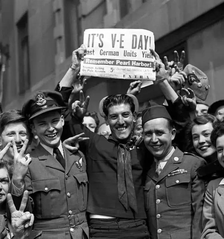 Triumph of Melodies: The Soundtrack of VE Day