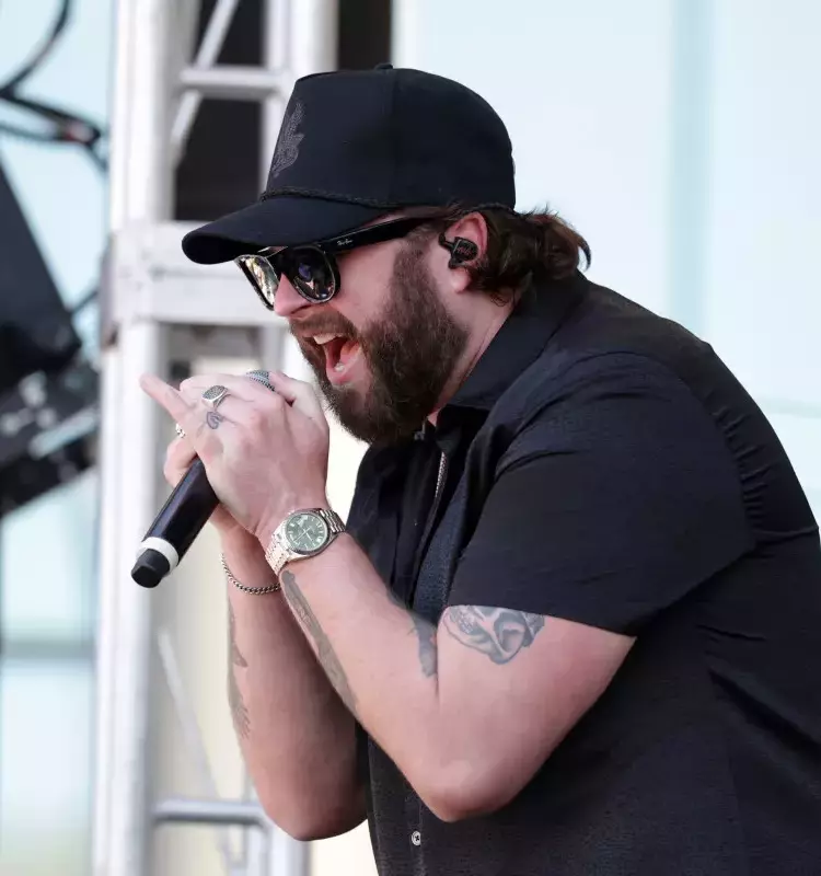 Country Singer Embraces Healthier Lifestyle After Medical Wake-Up Call