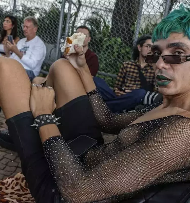 Live Music: A Powerful Solution to Loneliness