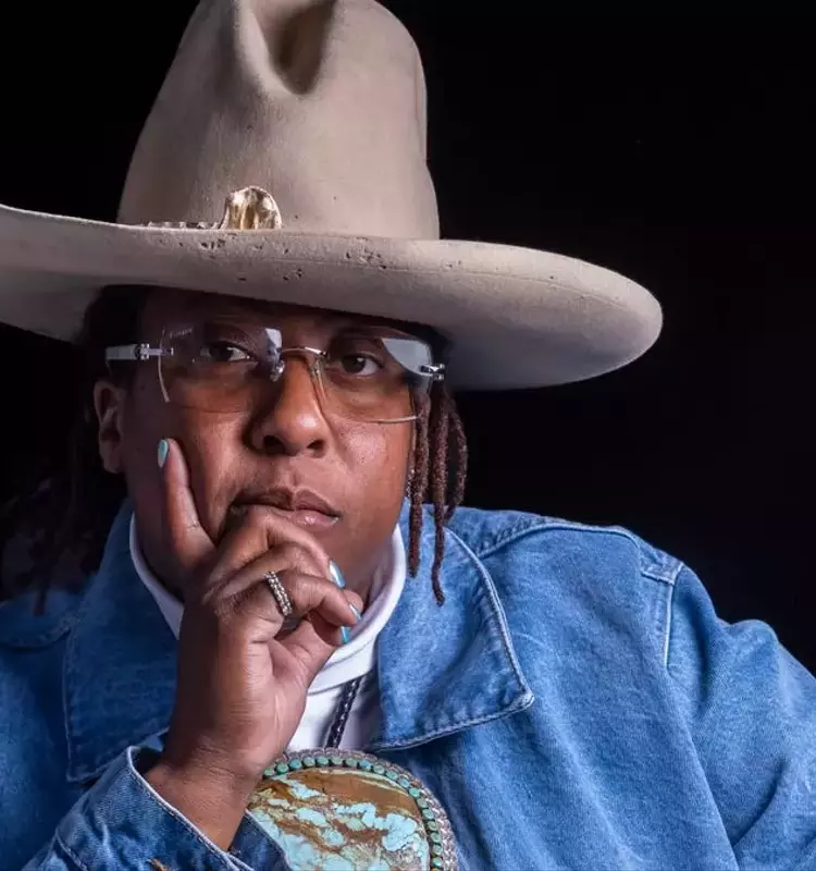 Trailblazing Songwriter Ink Explores Country Music in Nashville