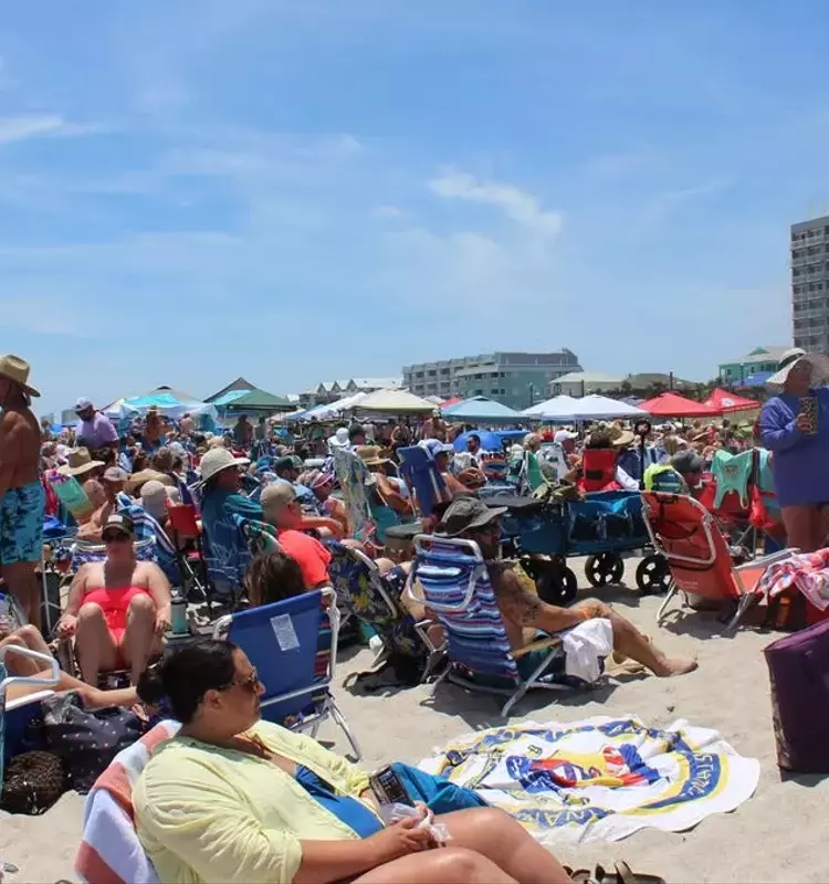 Carolina Beach Music Festival Celebrates Eight Decades of Melody