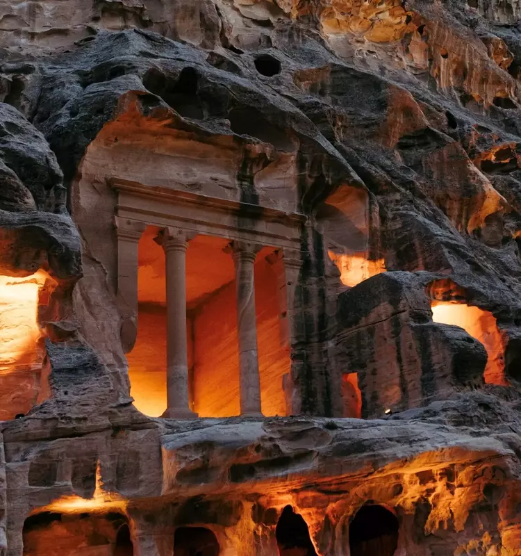 A Cultural Odyssey: Medaina Festival in Jordan