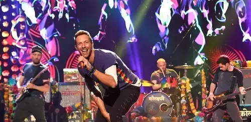 Coldplay's 2025 North American Tour Kicks Off Amidst Fanfare