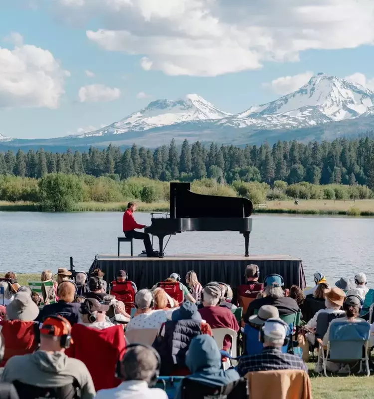 Classical Melodies Meet Nature: A Unique Concert Experience