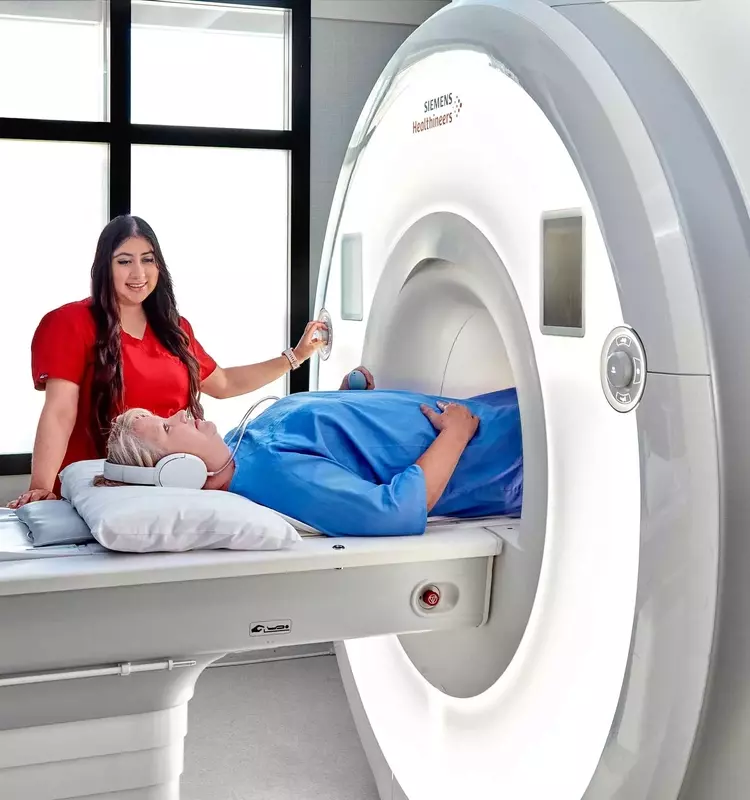 ​​Build Your Future in U.S. Beauty – Expert-Led Training & Career Access!​​