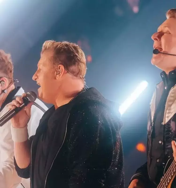Rascal Flatts: Celebrating Two Decades with a New Collaborative Album
