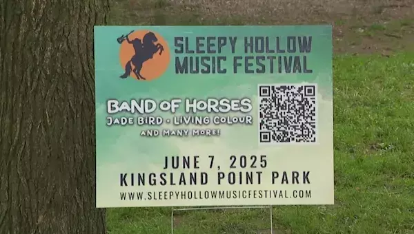 Music Enchants the Crowd at Sleepy Hollow Festival