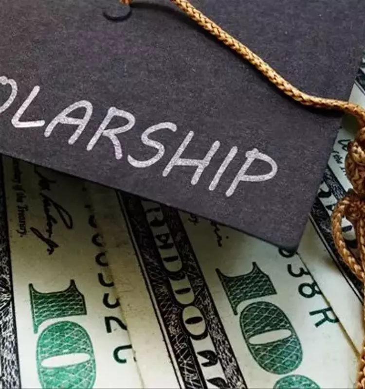 Discover MBA Scholarships for Women – Advance Your Business Career