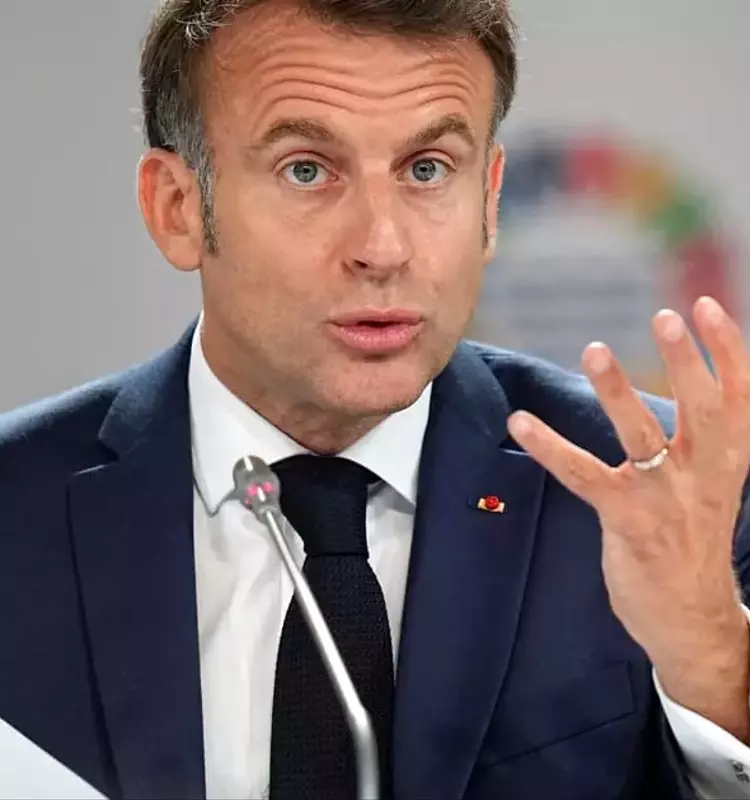 EU's Stance on Social Media Regulation and Youth Protection