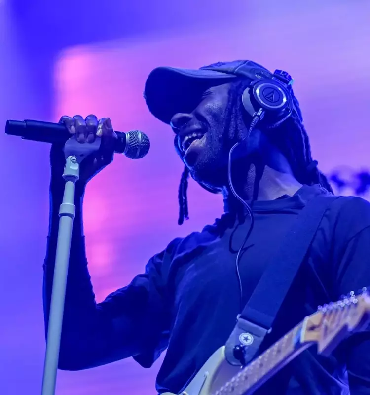Blood Orange Announces Extensive Global Tour Dates for Fall Season