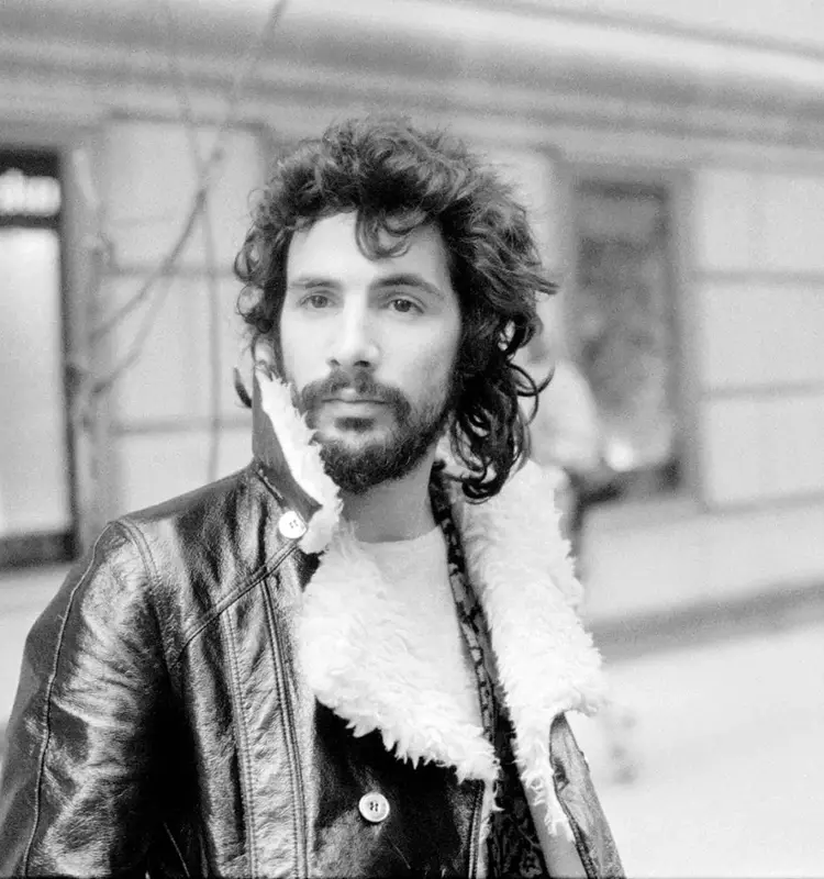 Yusuf/Cat Stevens Unveils Comprehensive Greatest Hits Collection to Accompany New Memoir and Tour