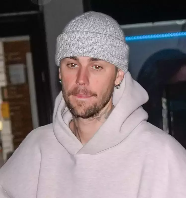 Justin Bieber Unveils New Album 'Swag' and Fashion Line