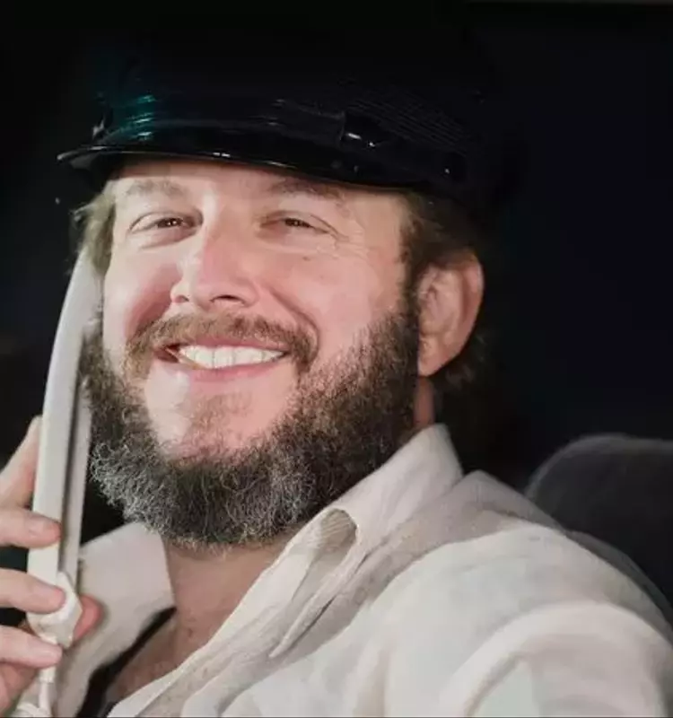 FKA twigs Unveils New Music Video for "Perfectly"