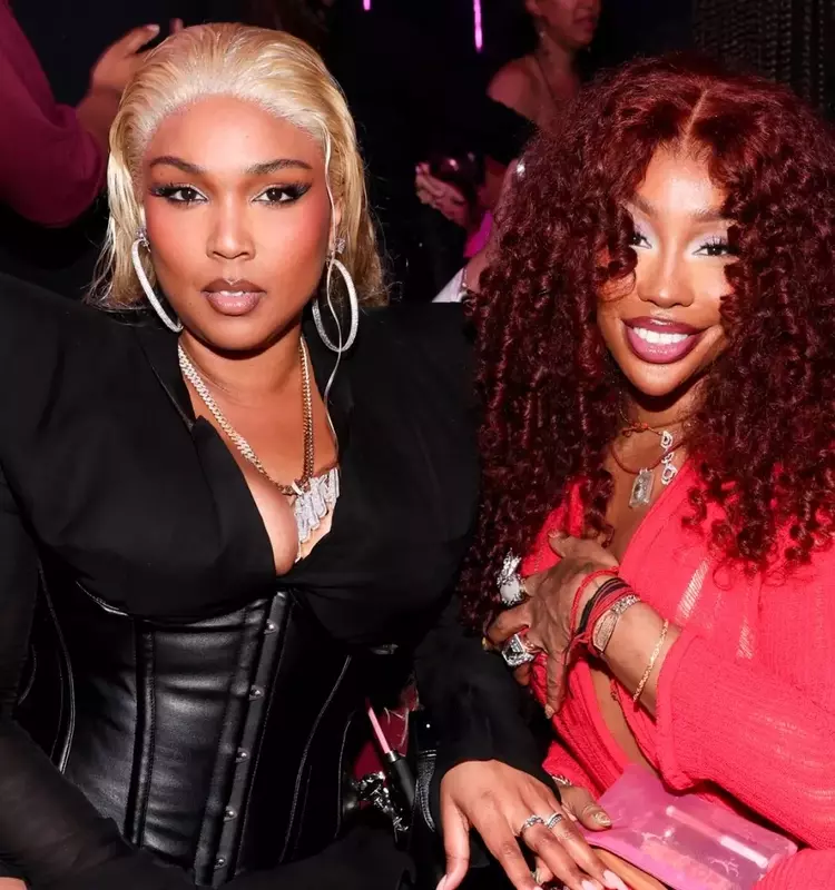 SZA and Lizzo's Electrifying Paris Stage Collaboration