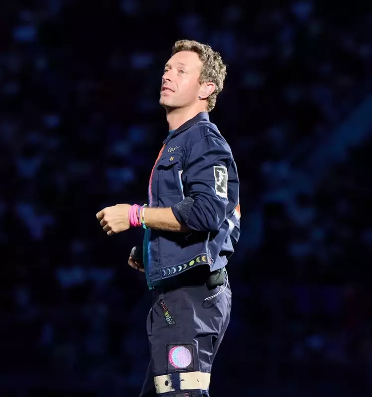 Coldplay Concert Scandal: CEO and HR Officer Placed on Leave After Viral Kiss Cam Moment