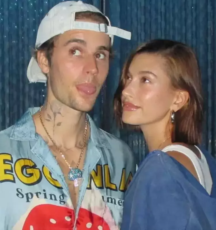 Bieber em Busca de Recursos: Espera Venda da Rhode de Hailey para Quitar Dívida Milionária