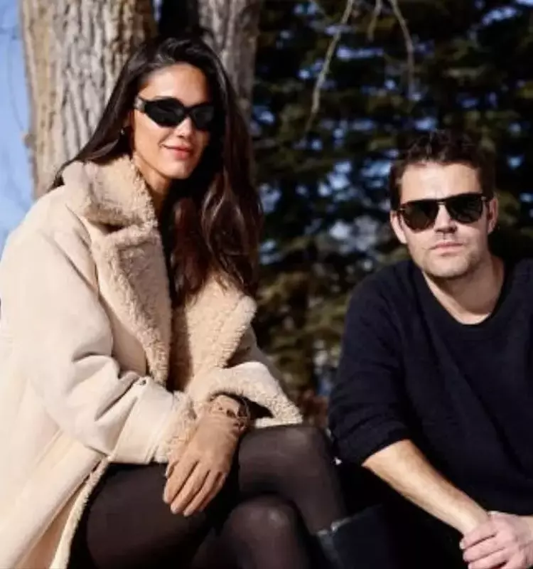 Modelo Brasileira Natalie Kuckenburg e Ator Paul Wesley Anunciam Noivado em Momento Romântico na Toscana