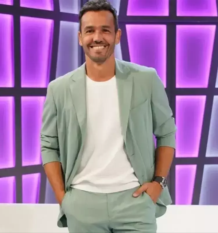 Pedro Bianchi Prata convidado para subir ao palco com Tony Carreira