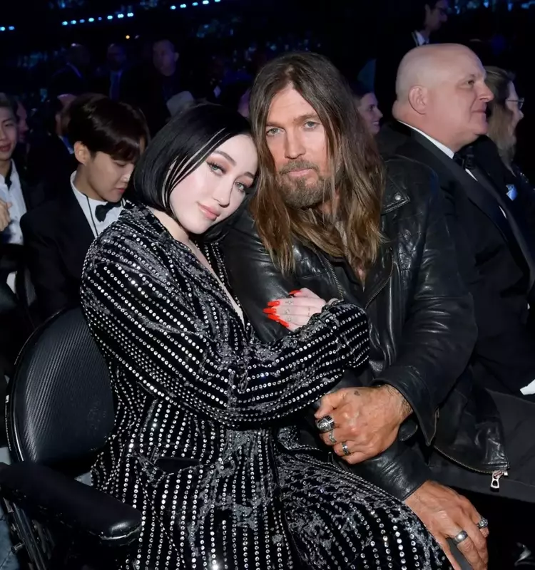 Noah Cyrus Joins Father Billy Ray on Stage in London for Album Celebration