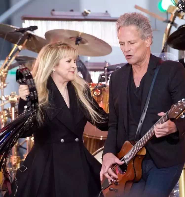 Mysterious Billboard Fuels Speculation of 'Buckingham Nicks' Reissue