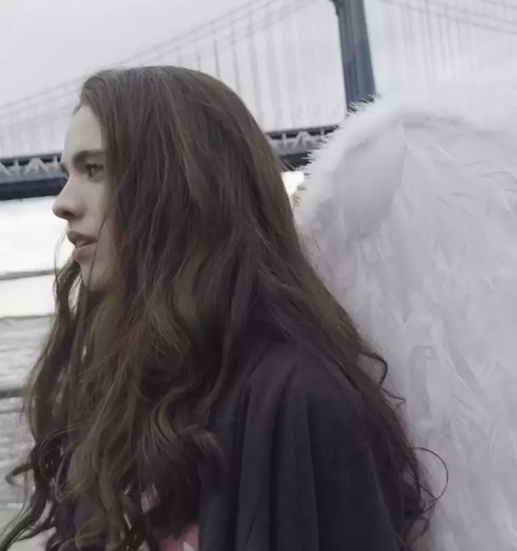 Margaret Qualley Unveils Musical Persona Lace Manhattan with New Tracks