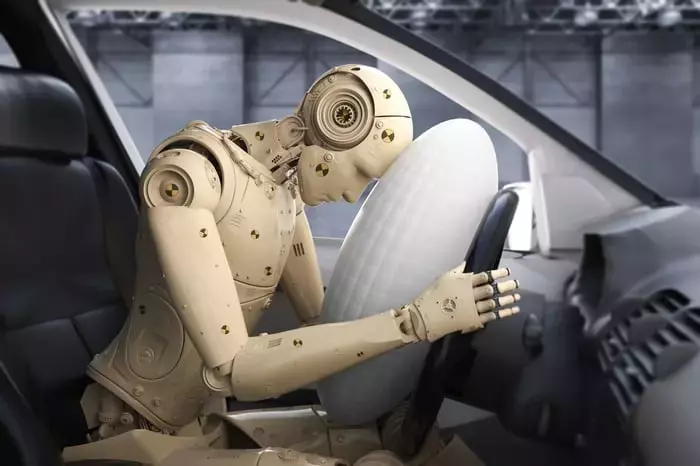 Tesla's Shifting Strategic Focus: From EVs to Humanoid Robotics