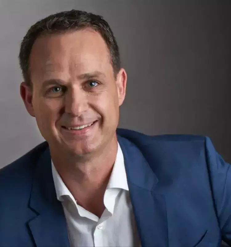 AI's Impact on Housing: An Interview with Tech Innovator Simon Moir