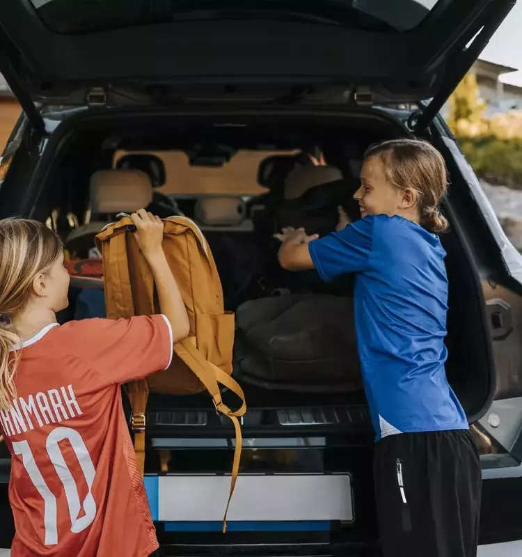 Essential Gear for Managing Youth Sports Schedules