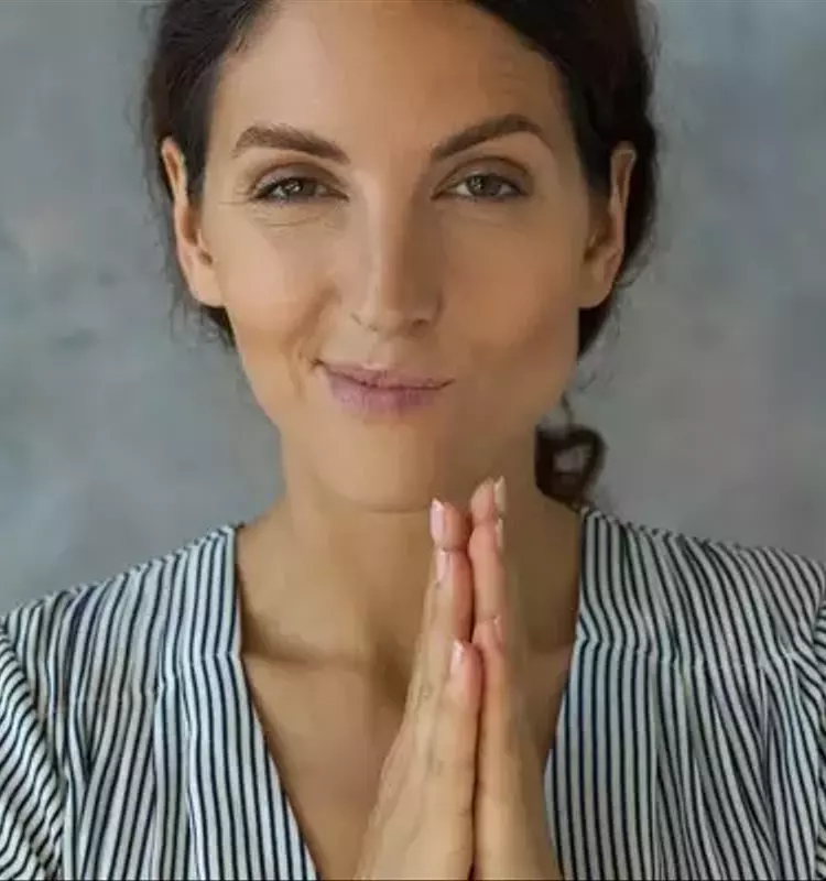 The Art of Discreet Prosperity: Cultivating Wealth Without the Show