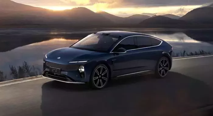Nio Stock Surges on Analyst Upgrade and Capital Raise