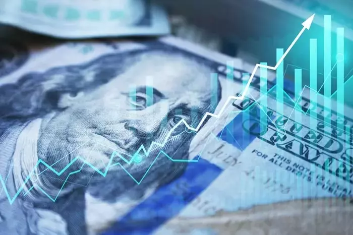 Navigating Yield Generation with Stablecoins in a Complex Regulatory Landscape