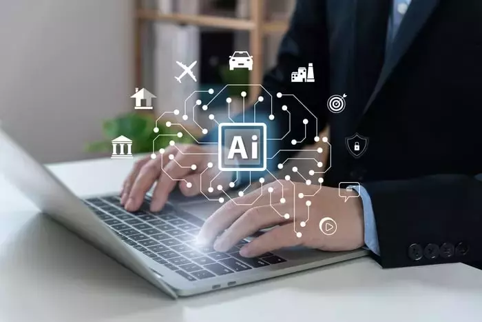 Supermicro's AI Ambitions Clouded by Growth Concerns