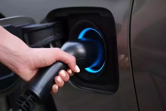 EVgo Stock Surges on Analyst's Bullish Outlook and Charging Network Expansion
