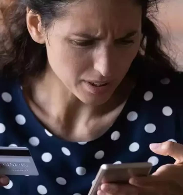 Understanding the Repercussions of Reaching Your Credit Card Limit