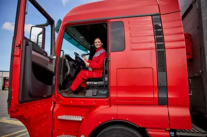 Trump's Truck Tariffs: An Investor's Dilemma for Paccar