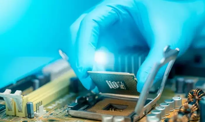 Nvidia's Major Investment Fuels Intel's Market Resurgence