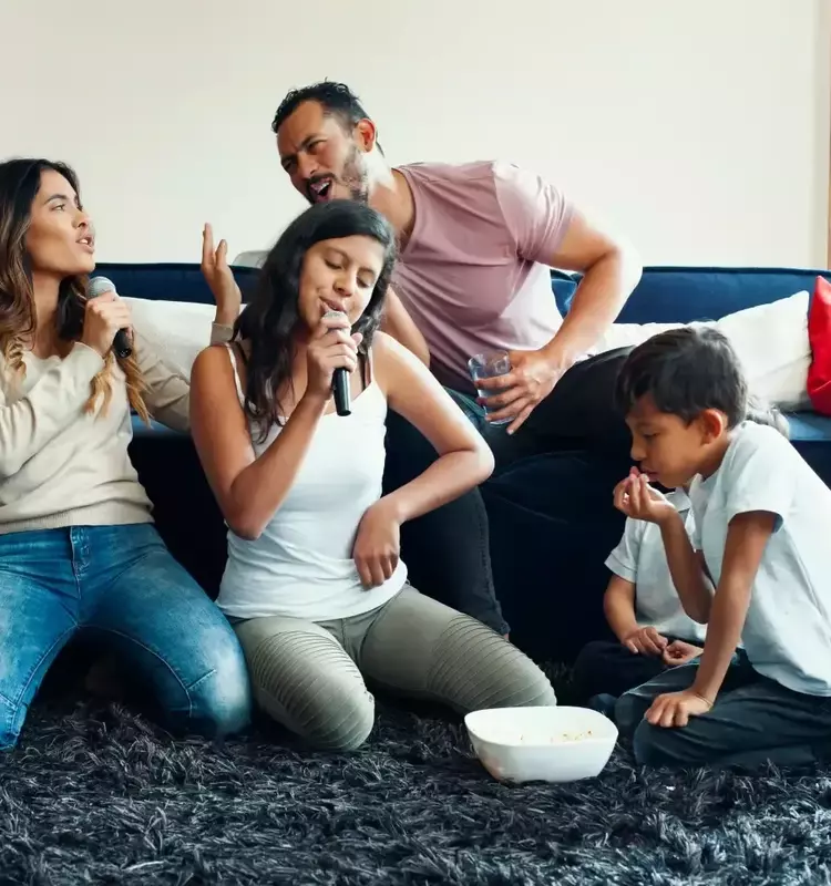 Unleash Your Inner Pop Star: A Review of the “Grab The Mic” Karaoke Board Game