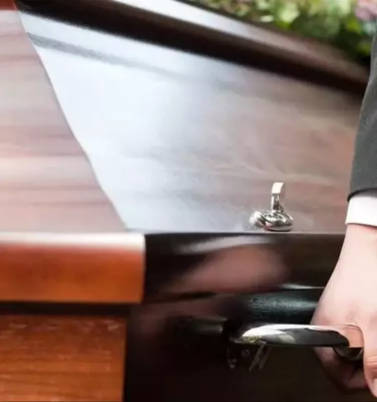 Navigating Bank Accounts After a Loved One's Passing