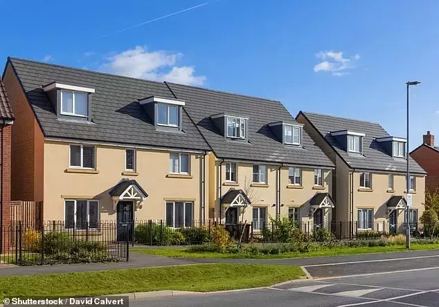 Mortgage Borrowers Favor Short-Term Fixes Amid Rate Cut Speculation